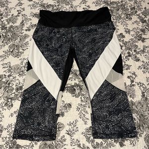 XL Xersion capri leggings